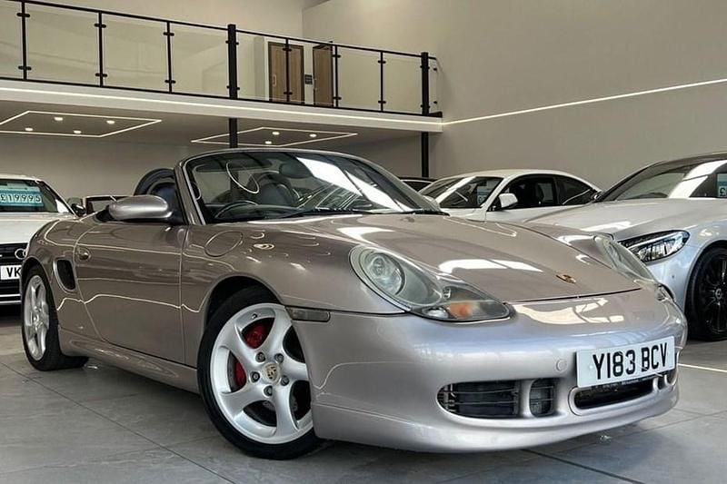 Used 2001 Porsche 911 Carrera 4 Coupe | £8,495 (Super price) - Image 1/1