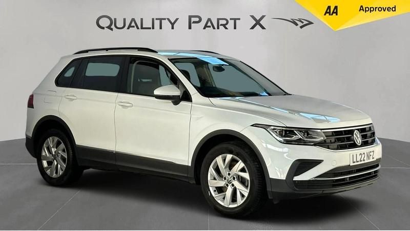 White Used 2022 VW Tiguan S SUV | £16,540 (Fair price) - Image 1/4