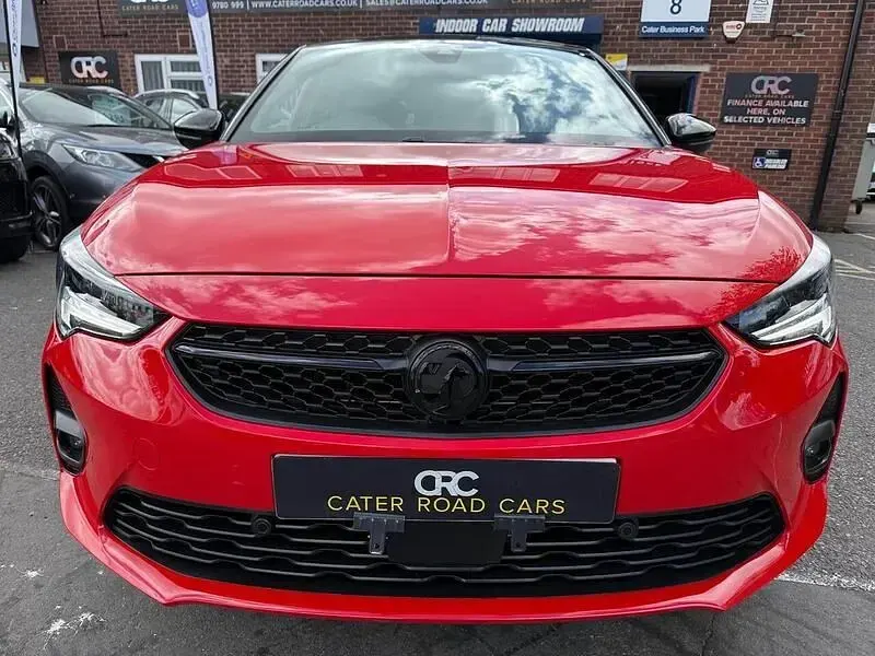 Usado Vauxhall Corsa-e Edition 100 kW (136 CV) 2022 Rojo Utilitario