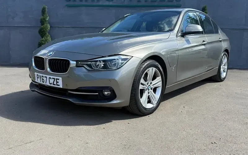 Used BMW 330e Sport Line 252 HP (185 kW) 2018 Sedan