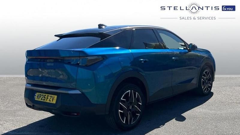 Second-hand Peugeot 3008 GT 134 CP (98 kW) 2025 Albastru SUV