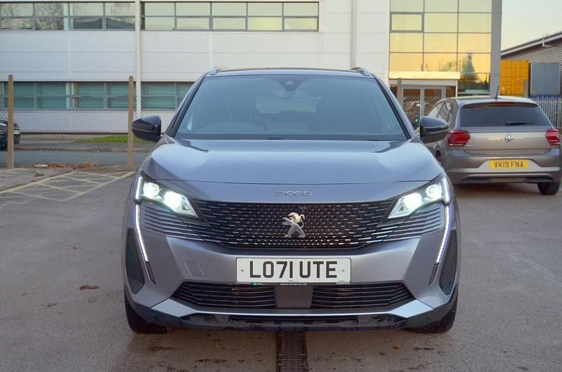 Used Peugeot 3008 Premium 2022 Grey Hatchback
