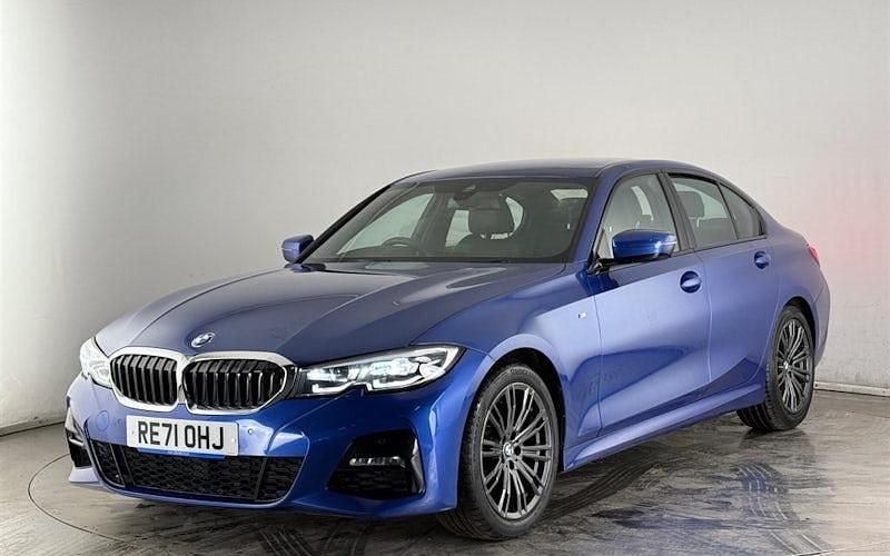 Used BMW 318 M Sport 156 HP (114 kW) 2021 Blue Sedan