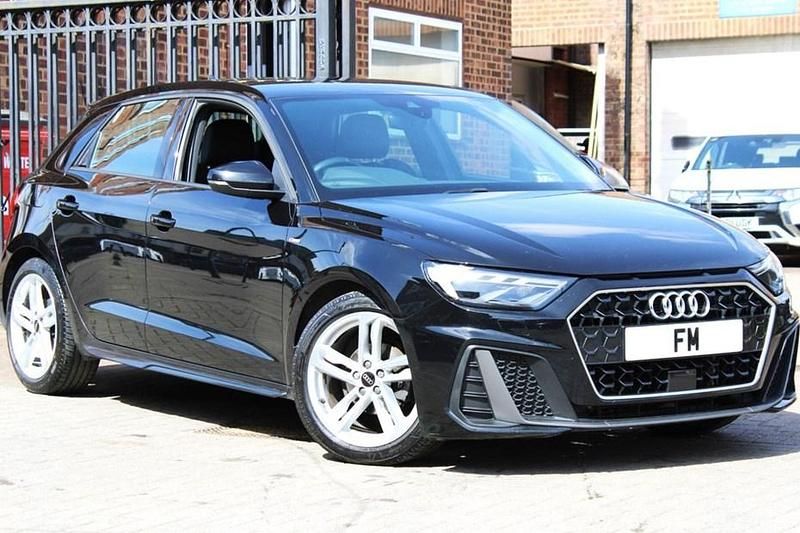 Used Audi A1 Sportback S-Line 95 HP (69 kW) 2023 Black Hatchback
