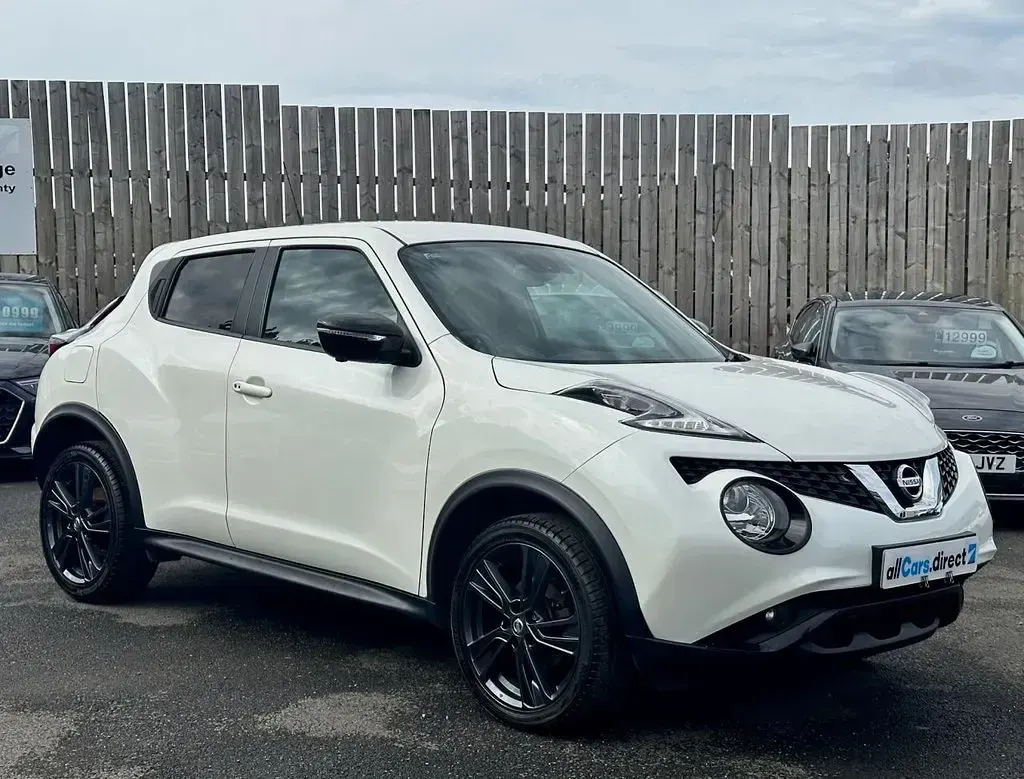 Used Nissan Juke Tekna 2017 White SUV
