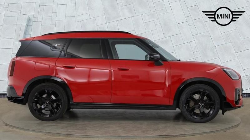 Used Mini Countryman 168 HP (123 kW) 2024 Red SUV