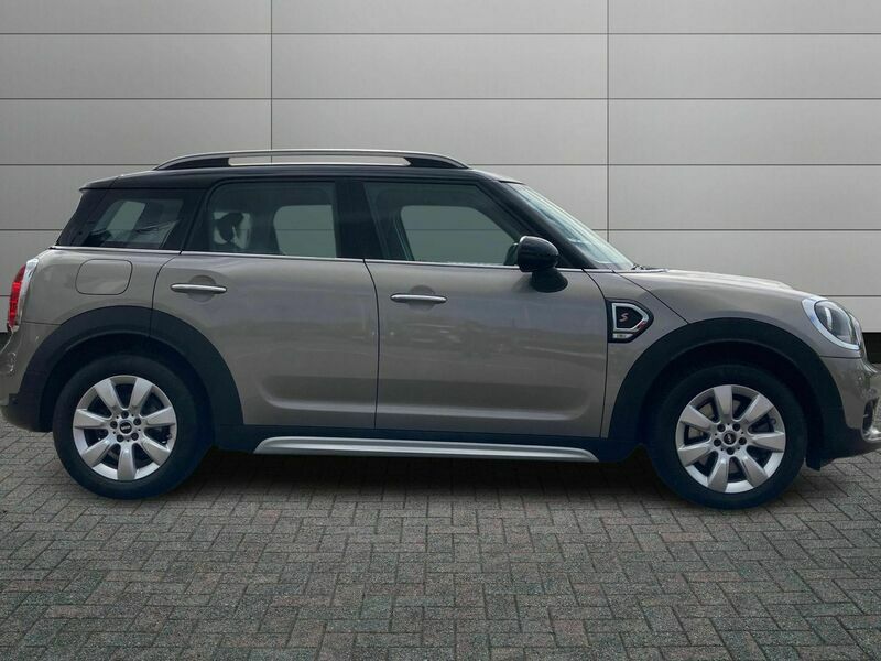 Used Mini Cooper S Countryman Classic 189 HP (139 kW) 2019 Silver SUV