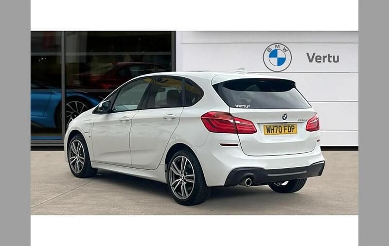 Used BMW 225 M Sport 221 HP (162 kW) 2020 White Estate