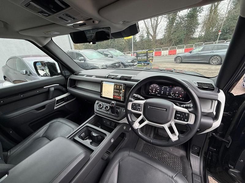 Used Land Rover Defender HSE 2023 Black SUV