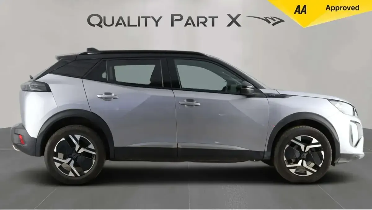 Used Peugeot 2008 GT 130 HP (95 kW) 2024 Grey SUV