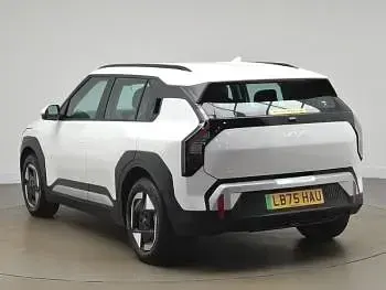 Used Kia EV3 Air 147 kW (201 HP) 2025 White SUV