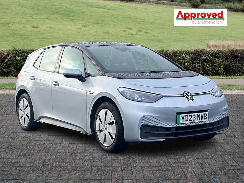 Used VW ID.3 Pro 106 kW (145 HP) 2023 Silver Hatchback