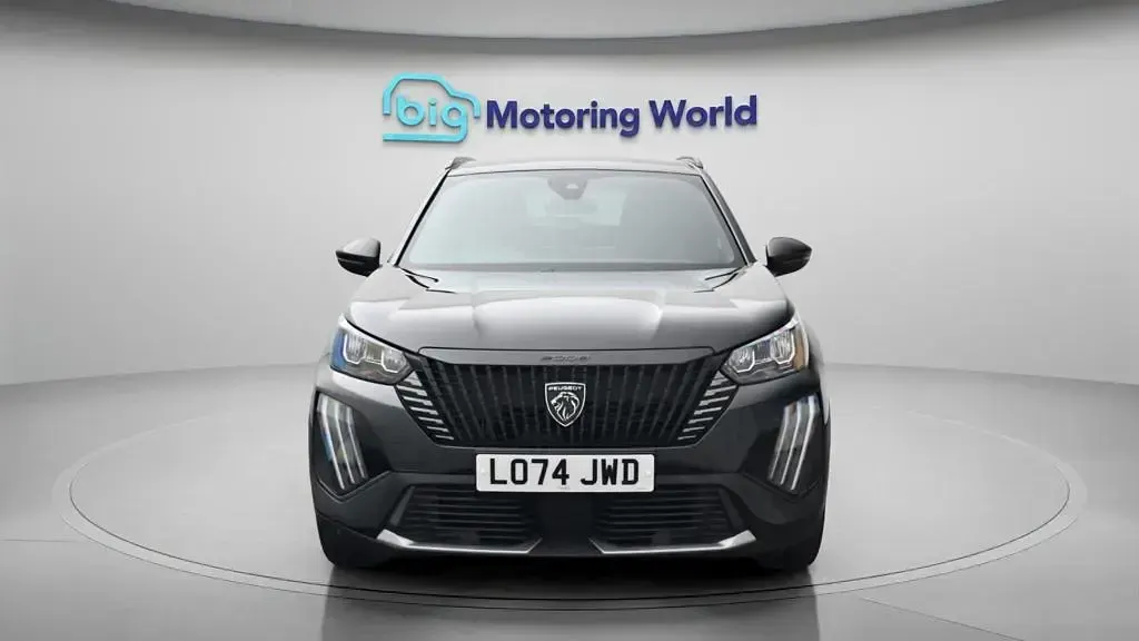 Used Peugeot 2008 Allure 131 HP (96 kW) 2024 Black SUV