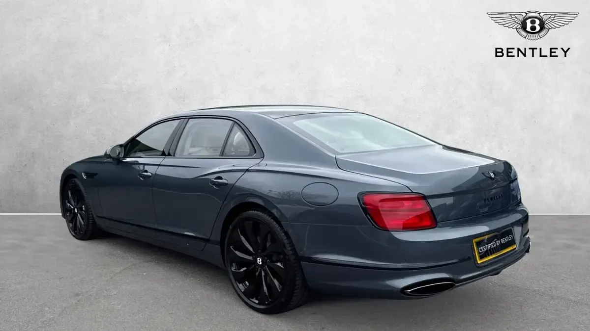 Used Bentley Flying Spur 680 HP (500 kW) 2026 Grey Sedan