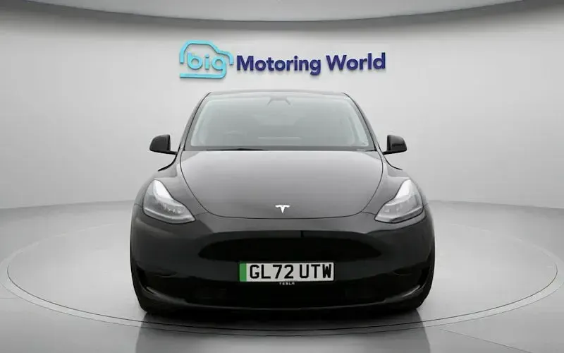 Used Tesla Model Y Standard Range 219 kW (299 HP) 2024 SUV