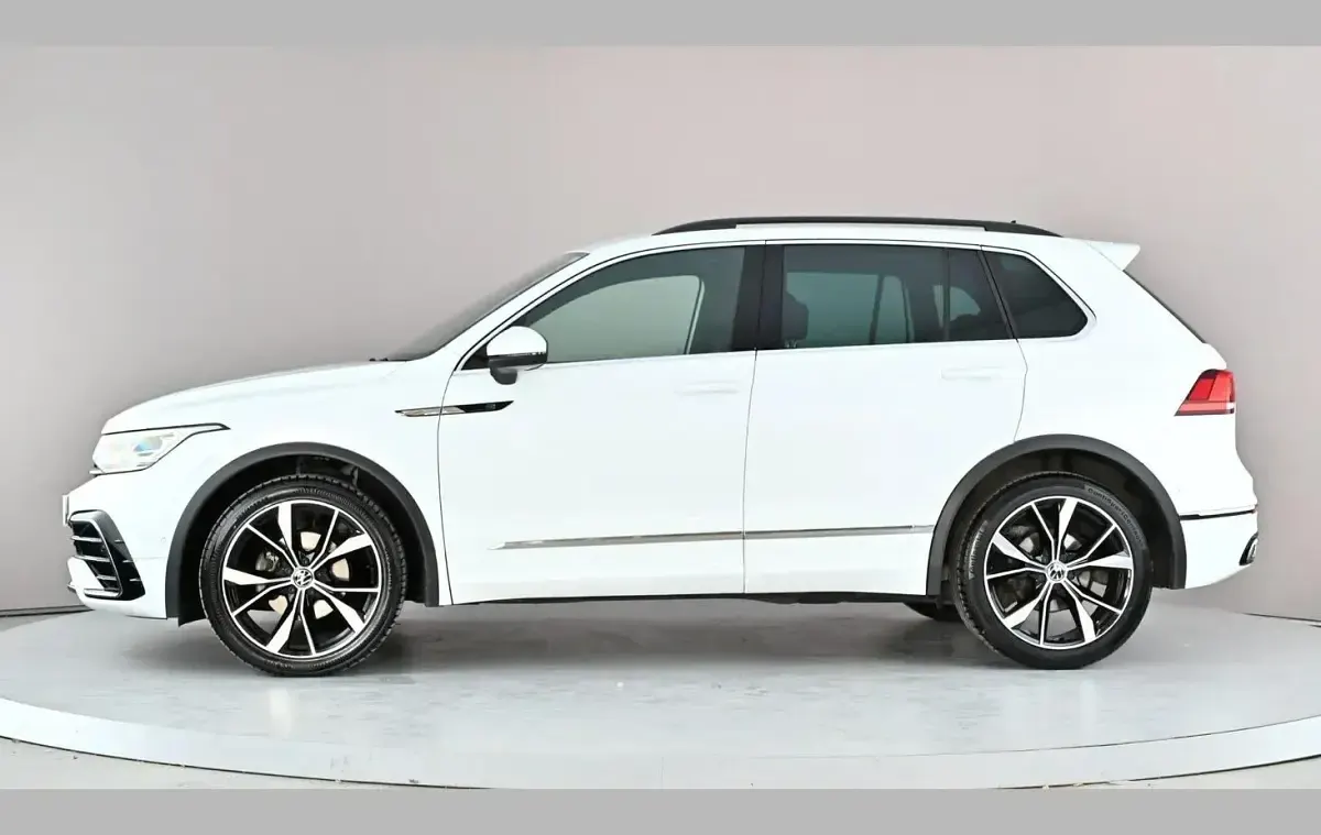 Used VW Tiguan R-line 147 HP (108 kW) 2023 White SUV
