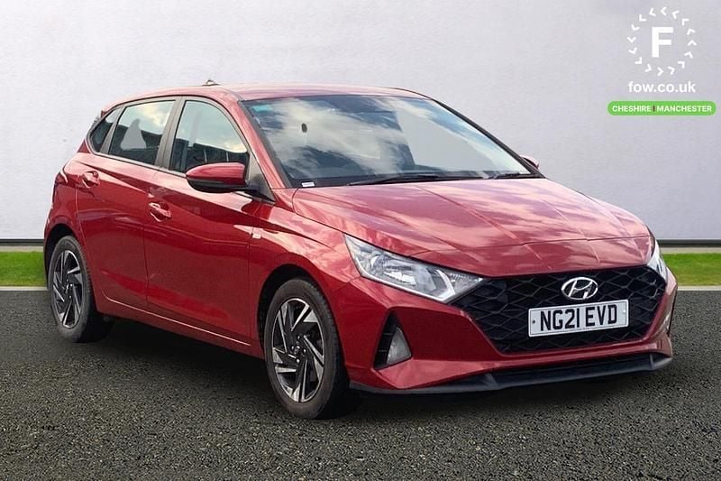 Used Hyundai i20 SE 100 HP (73 kW) 2021 Red Hatchback