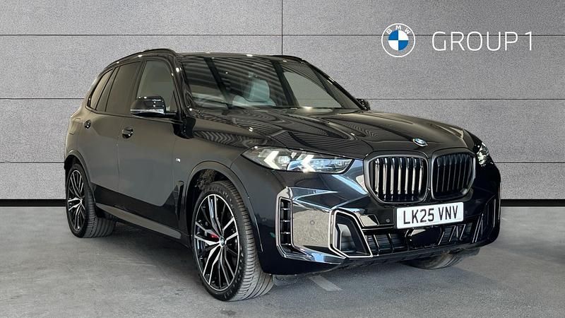 Black sapphire metallic paint Used 2025 BMW X5 M Sport SUV | £68,990 (Expensive) - Image 1/4