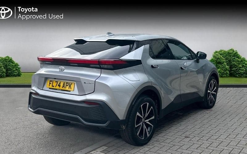 Used Toyota C-HR Design 223 HP (164 kW) 2026 SUV