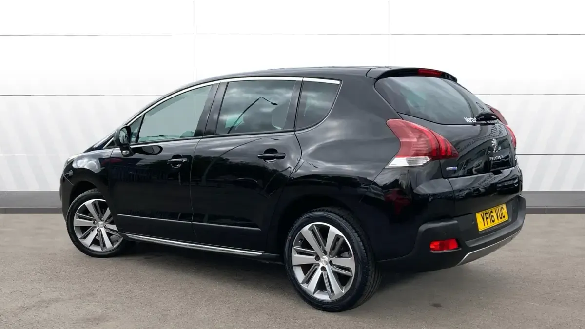 Used Peugeot 3008 Allure 120 HP (88 kW) 2016 Black Estate