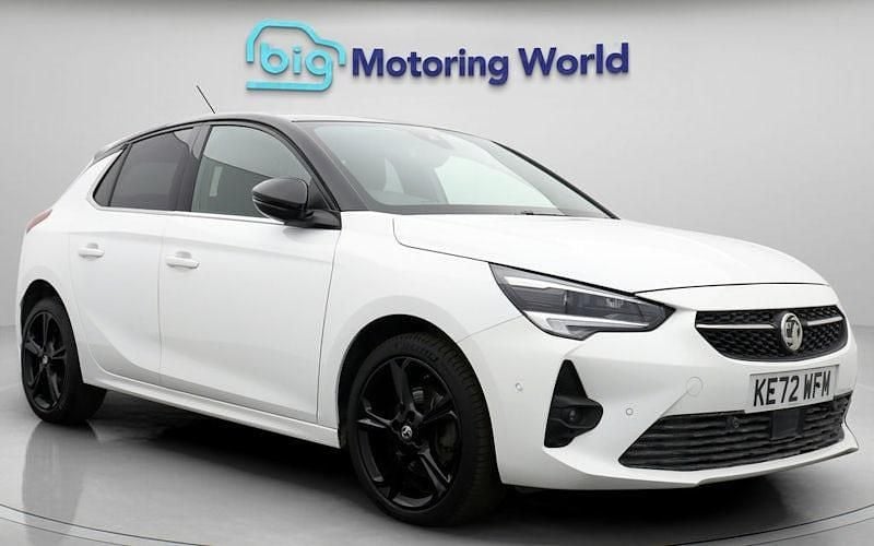 White Used 2023 Vauxhall Corsa Ultimate Hatchback | £15,700 (Fair price) - Image 1/4