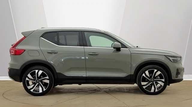 Used Volvo XC40 Ultra 161 HP (118 kW) 2025 SUV