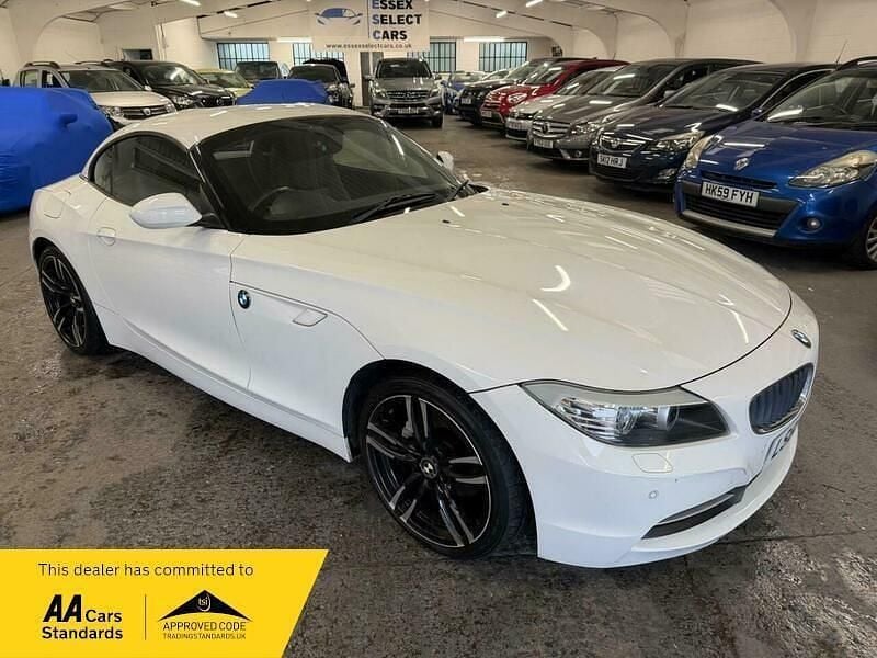 Used BMW Z4 Lifestyle 2010 White Cabriolet