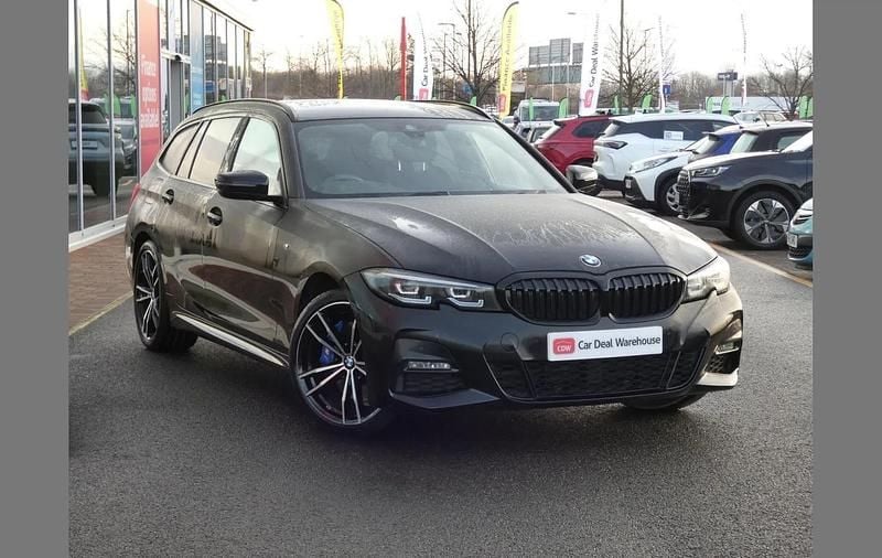 Black Used 2022 BMW 320e M Sport Estate | £25,399 (Fair price) - Image 1/4