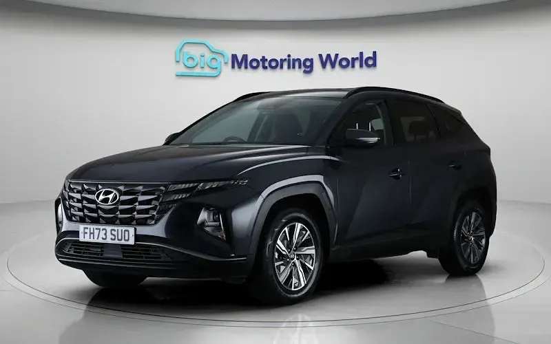 Used Hyundai Tucson SE 230 HP (169 kW) 2024 Grey SUV