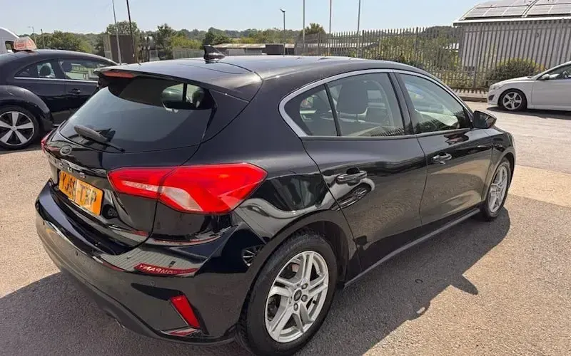 Used Ford Focus Zetec 120 HP (88 kW) 2020 Hatchback