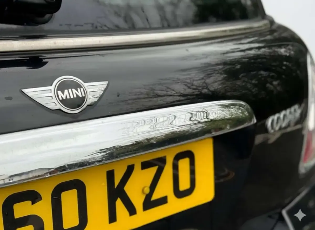 Used Mini Cooper Hatch 122 HP (89 kW) 2010 Black Hatchback