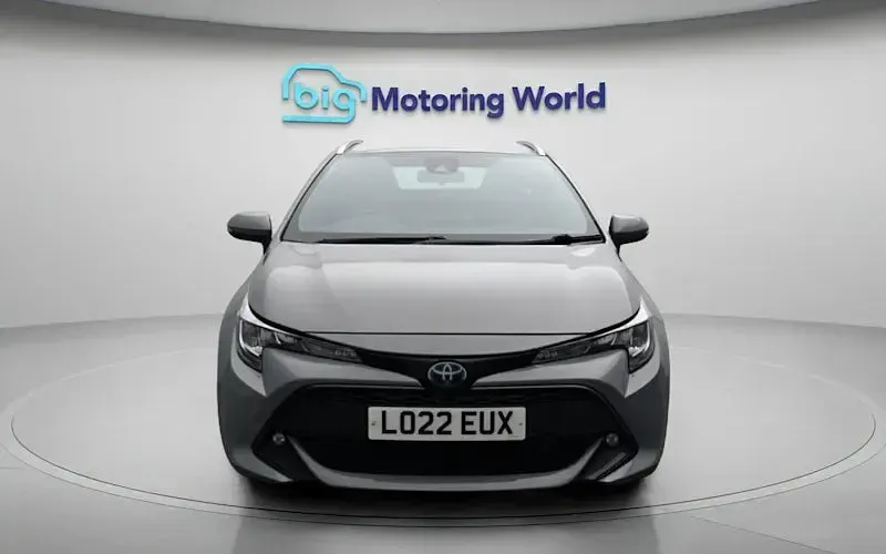 Used Toyota Corolla 122 HP (89 kW) 2022 Grey Estate