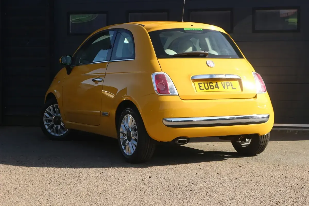 Used Fiat 500 Lounge 2014 Yellow Hatchback