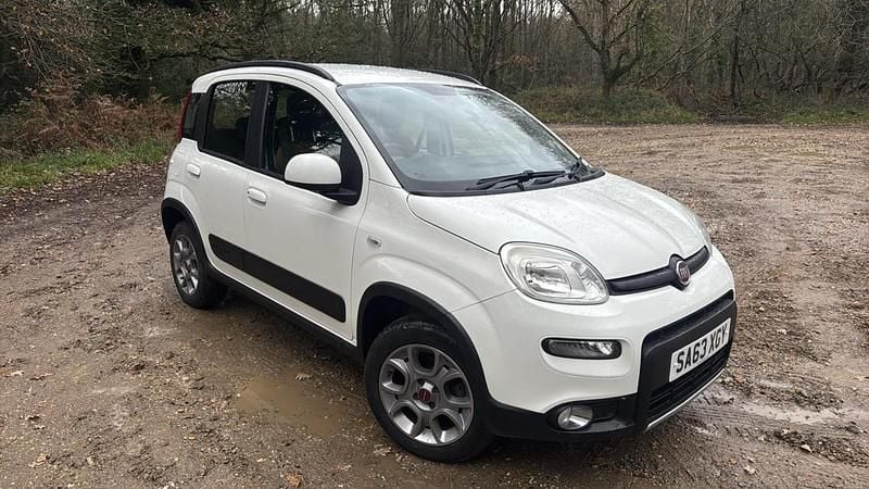Used Fiat Panda 4x4 S 75 HP (55 kW) 2013 White Hatchback