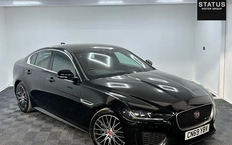 Used Jaguar XE R-Dynamic 250 HP (183 kW) 2019 Sedan