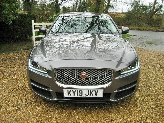 Used Jaguar XE Portfolio 180 HP (132 kW) 2019 Grey Sedan