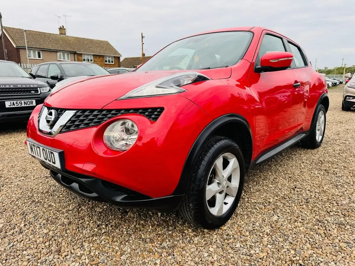 Used Nissan Juke Visia 2017 Red SUV