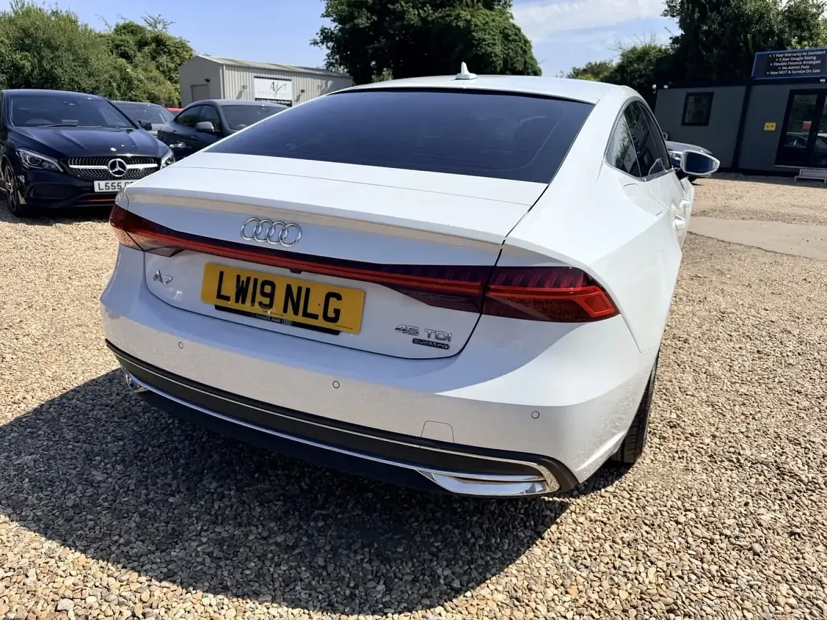 Used Audi A7 Sportback Sport 2019 White Hatchback