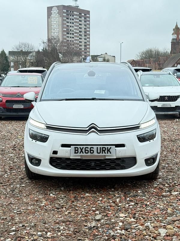 Used Citroën C4 2016 White Hatchback