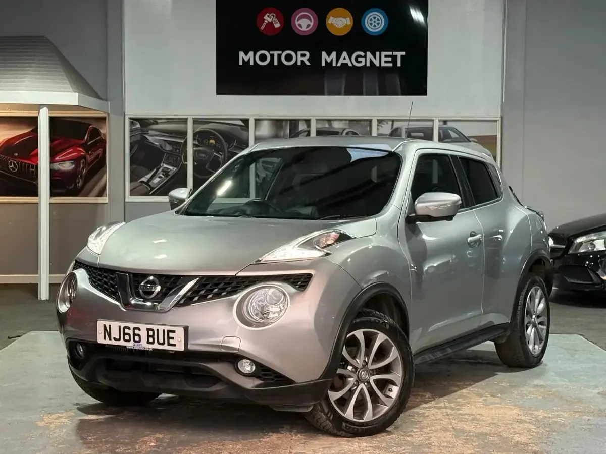 Used Nissan Juke Tekna 115 HP (84 kW) 2016 Silver SUV