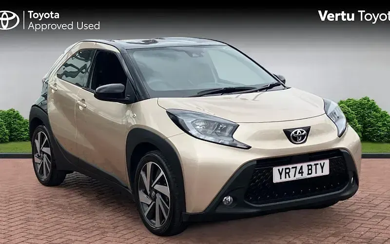 Used Toyota Aygo X 72 HP (52 kW) 2024 SUV