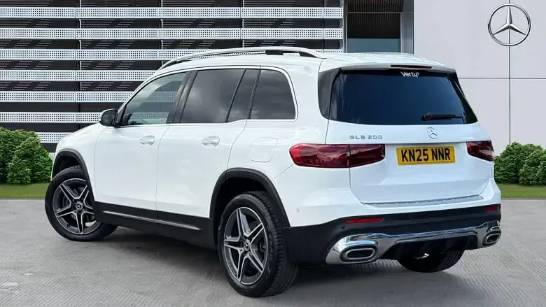 Used Mercedes GLB200 AMG Line Premium 163 HP (119 kW) 2025 SUV
