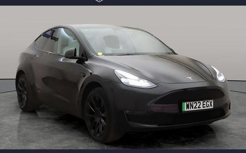 Used 2023 Tesla Model Y Long Range SUV | £22,990 (Good price) - Image 1/4