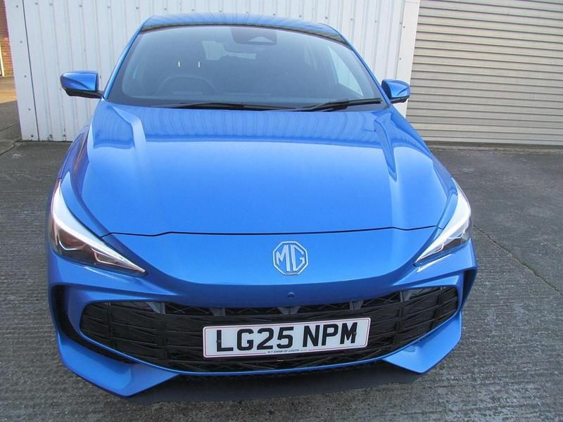 Used MG MG3 Trophy 194 HP (142 kW) 2025 Blue Hatchback