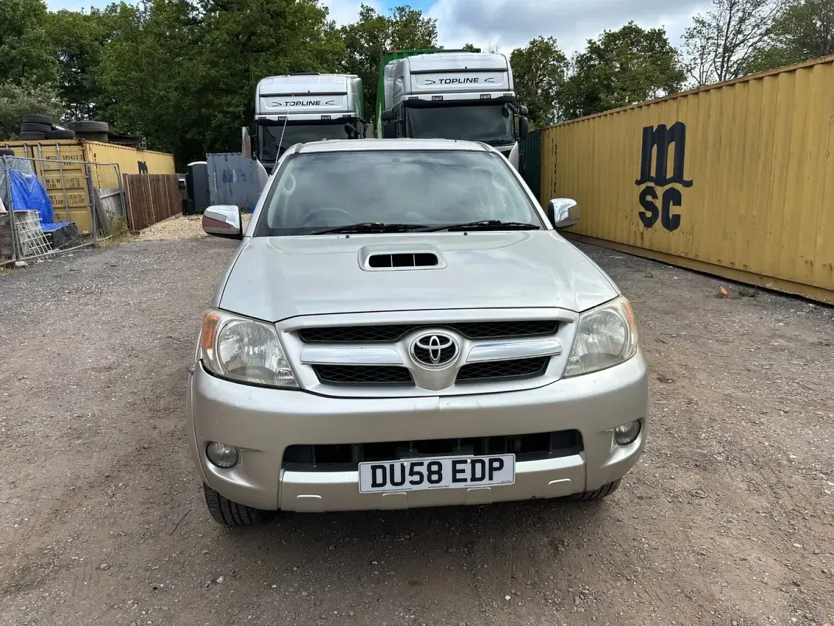 Used Toyota HiLux 2008 Silver Pickup