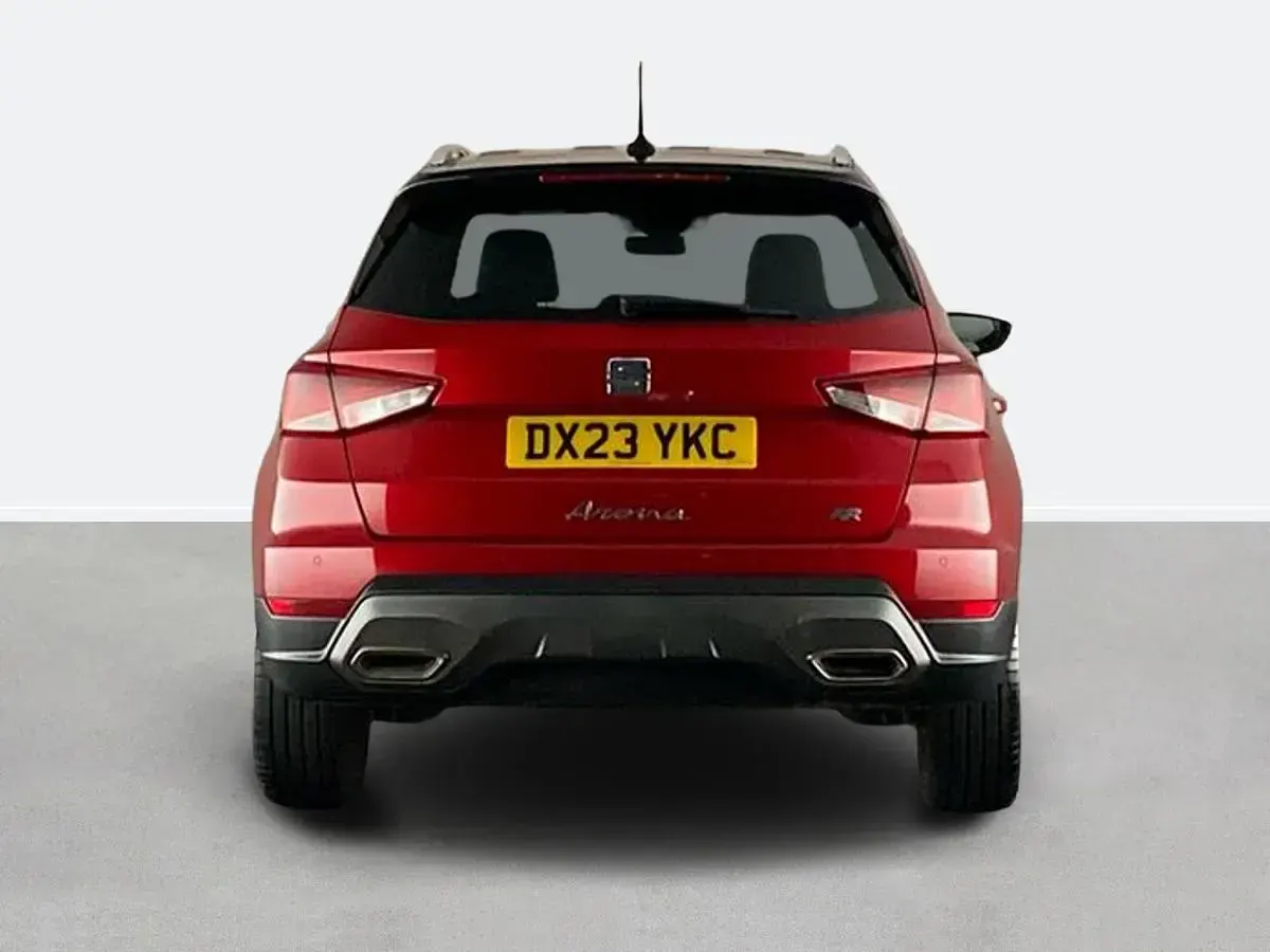 Used Seat Arona FR 110 HP (80 kW) 2023 Red SUV