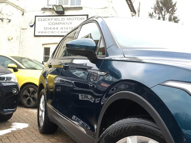 Used VW Tiguan Life 150 HP (110 kW) 2021 Blue SUV