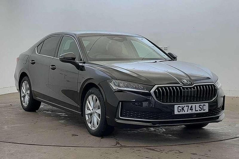 Midnight black metallic New 2024 Skoda Superb SE Technology Hatchback | £24,695 (Super price) - Image 1/4