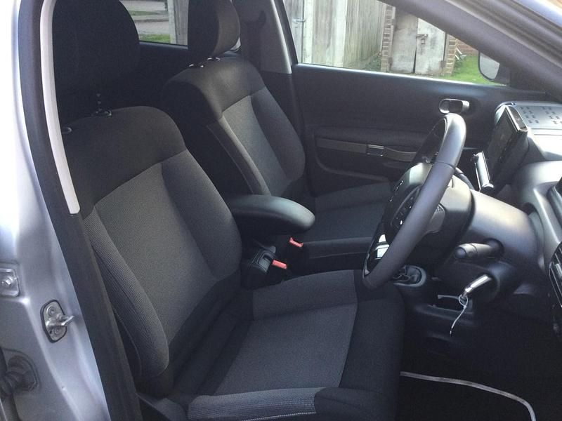 Used Citroën C4 Cactus Flair 2016 Silver Hatchback