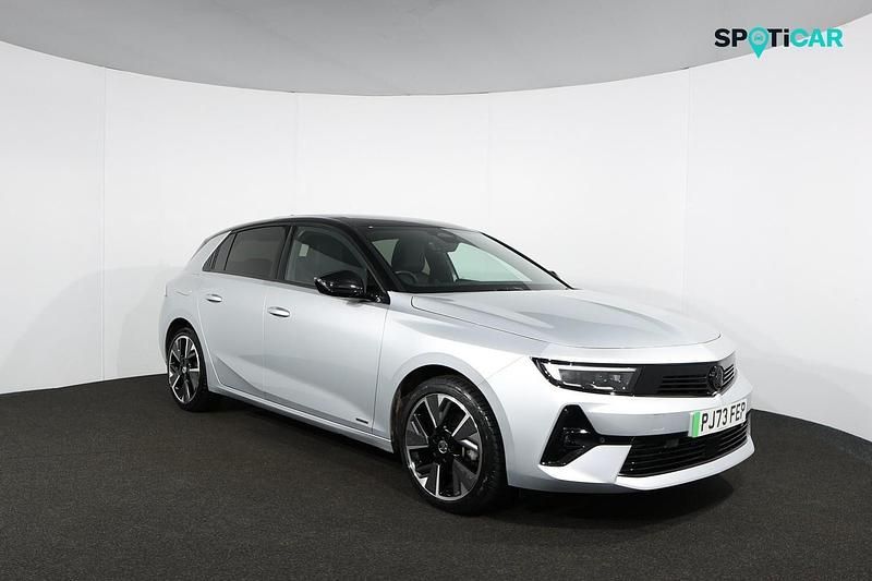Used Vauxhall Astra Ultimate 114 kW (156 HP) 2023 Grey Hatchback